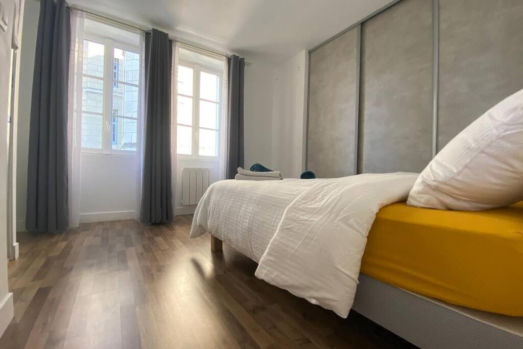 Maison Saint Louis Poitiers Bagian luar foto