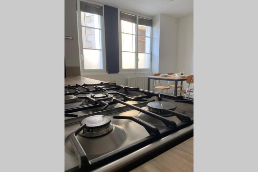 Maison Saint Louis Poitiers Bagian luar foto
