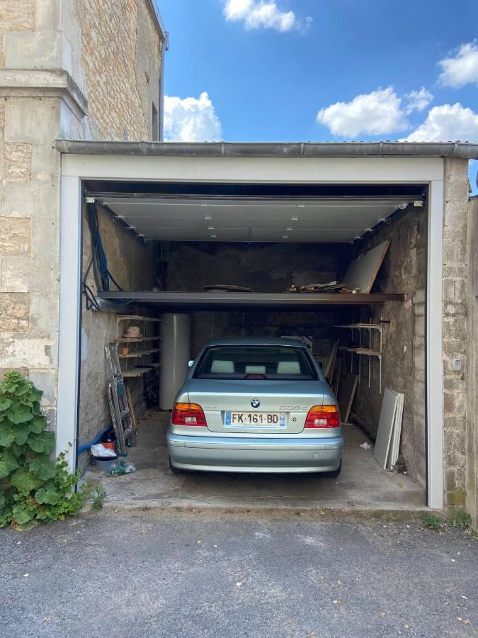 Maison Saint Louis Poitiers Bagian luar foto